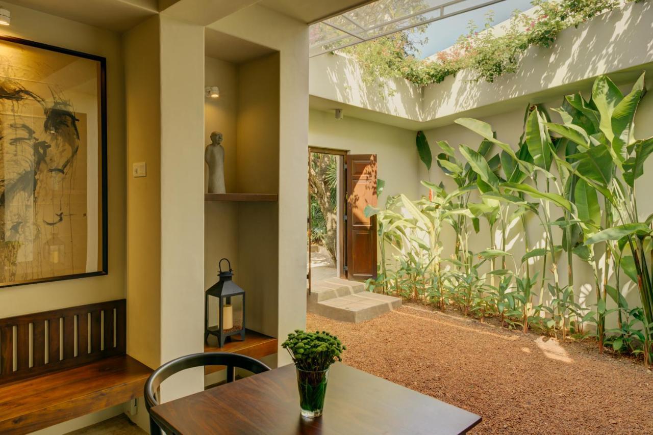 Nyne Hotels Lake Lodge, Colombo Exterior photo