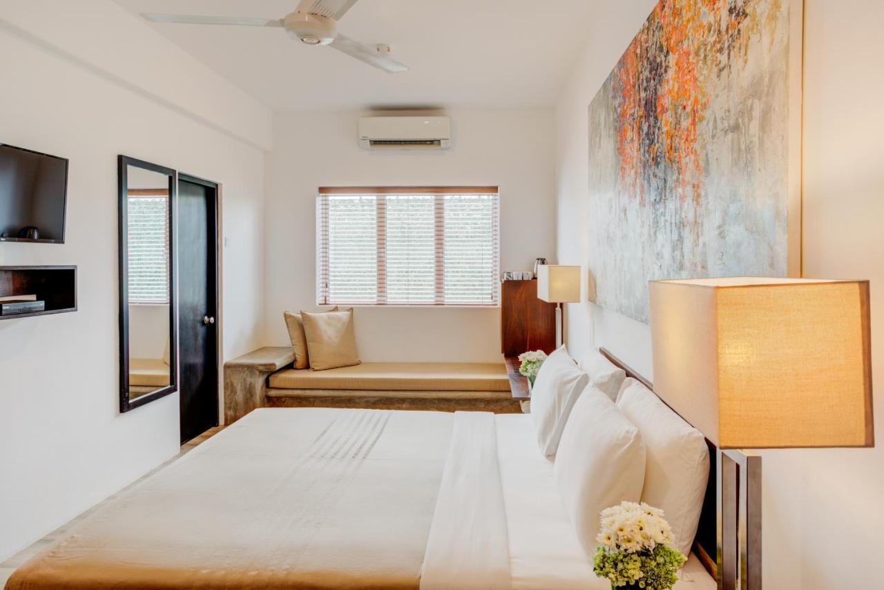 Nyne Hotels Lake Lodge, Colombo Exterior photo