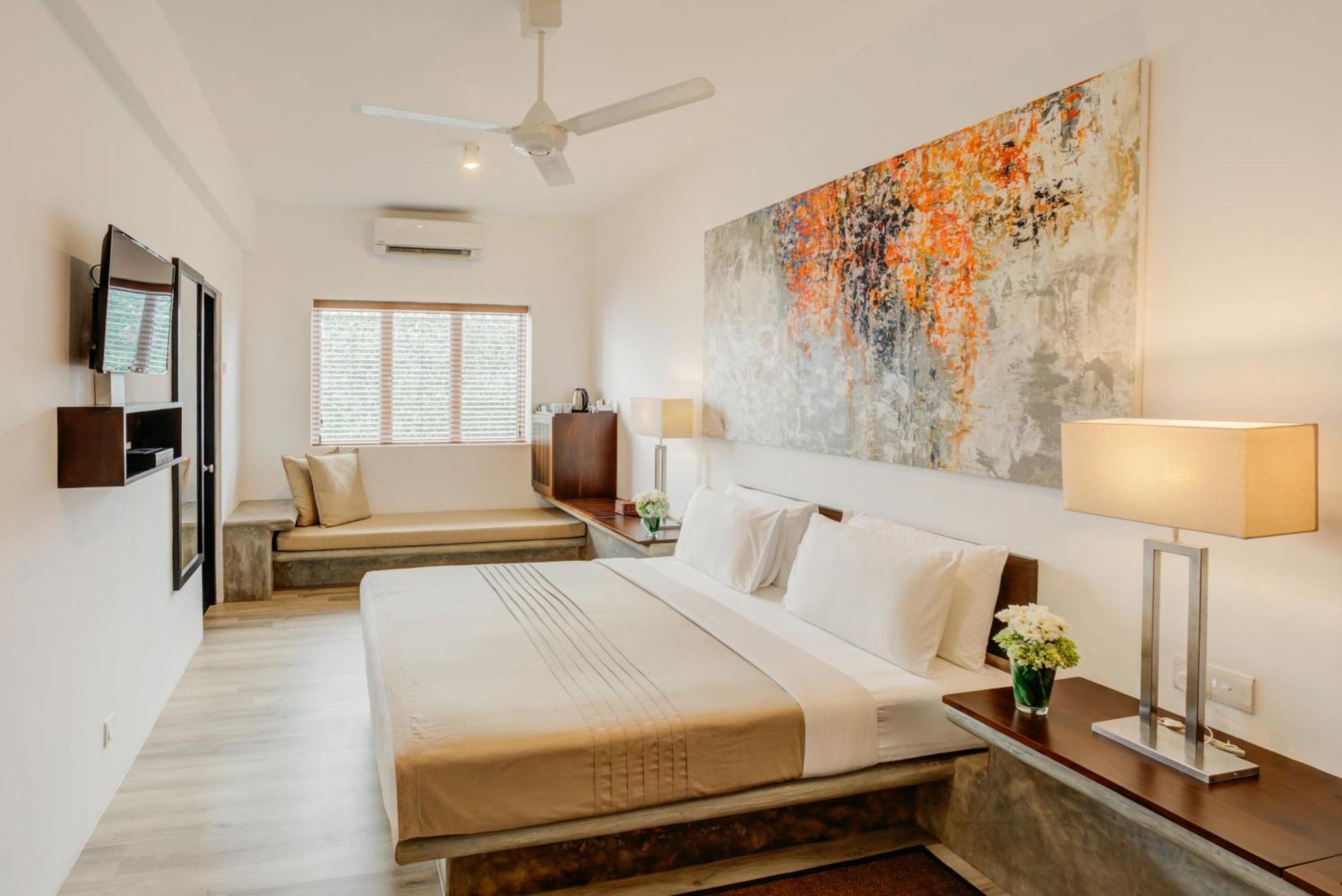 Nyne Hotels Lake Lodge, Colombo Exterior photo