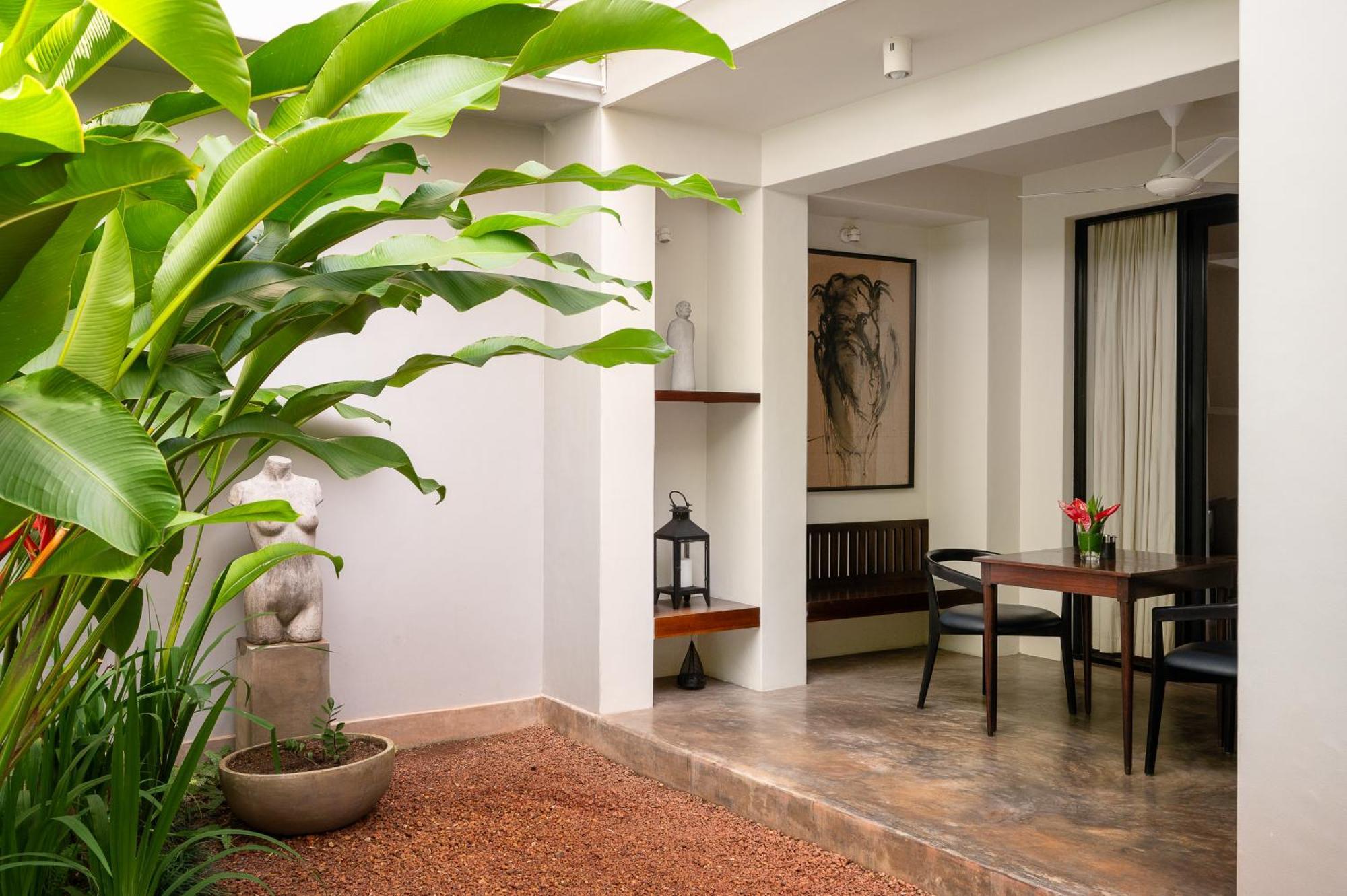 Nyne Hotels Lake Lodge, Colombo Exterior photo