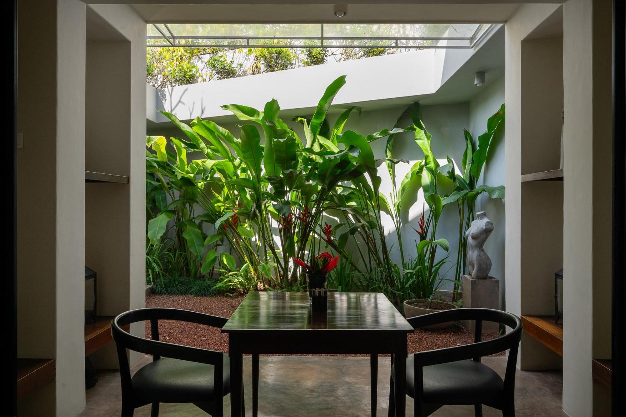 Nyne Hotels Lake Lodge, Colombo Exterior photo