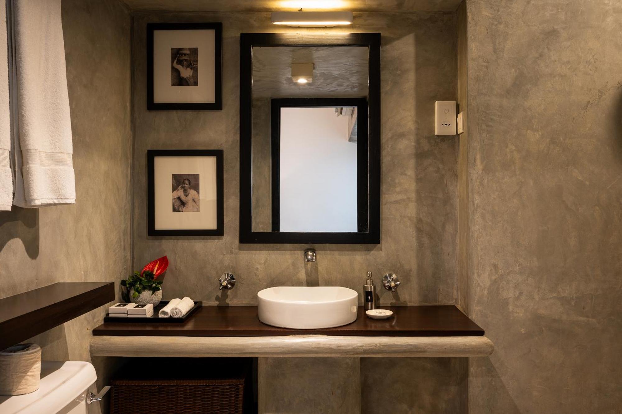 Nyne Hotels Lake Lodge, Colombo Exterior photo